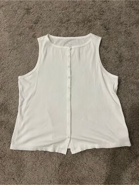 Women’s White Button-Back Ribbed Tank Top